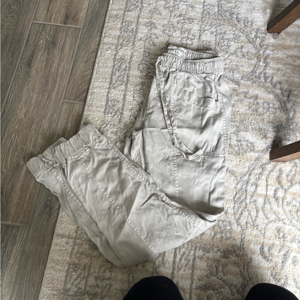 Women's Tan Jeans